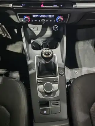 Vehicle image thumbnail, number 19