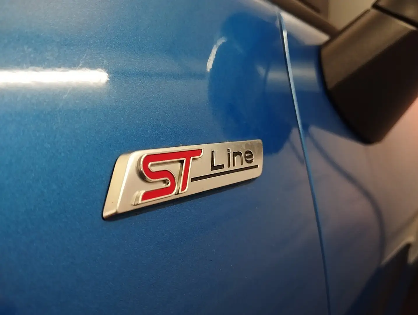 Vehicle image, number 9