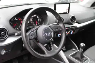 Vehicle image thumbnail, number 7