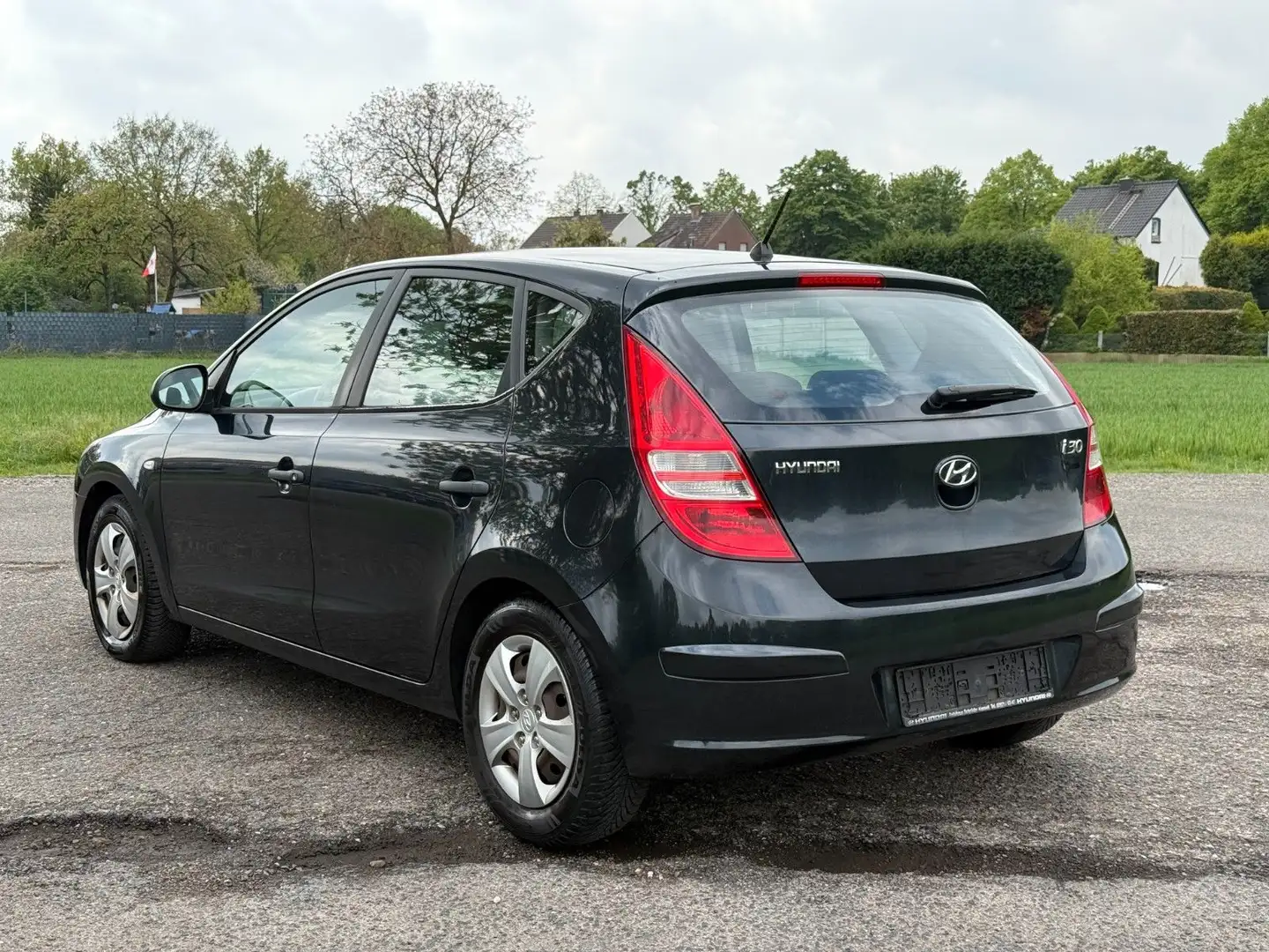 Vehicle image, number 5