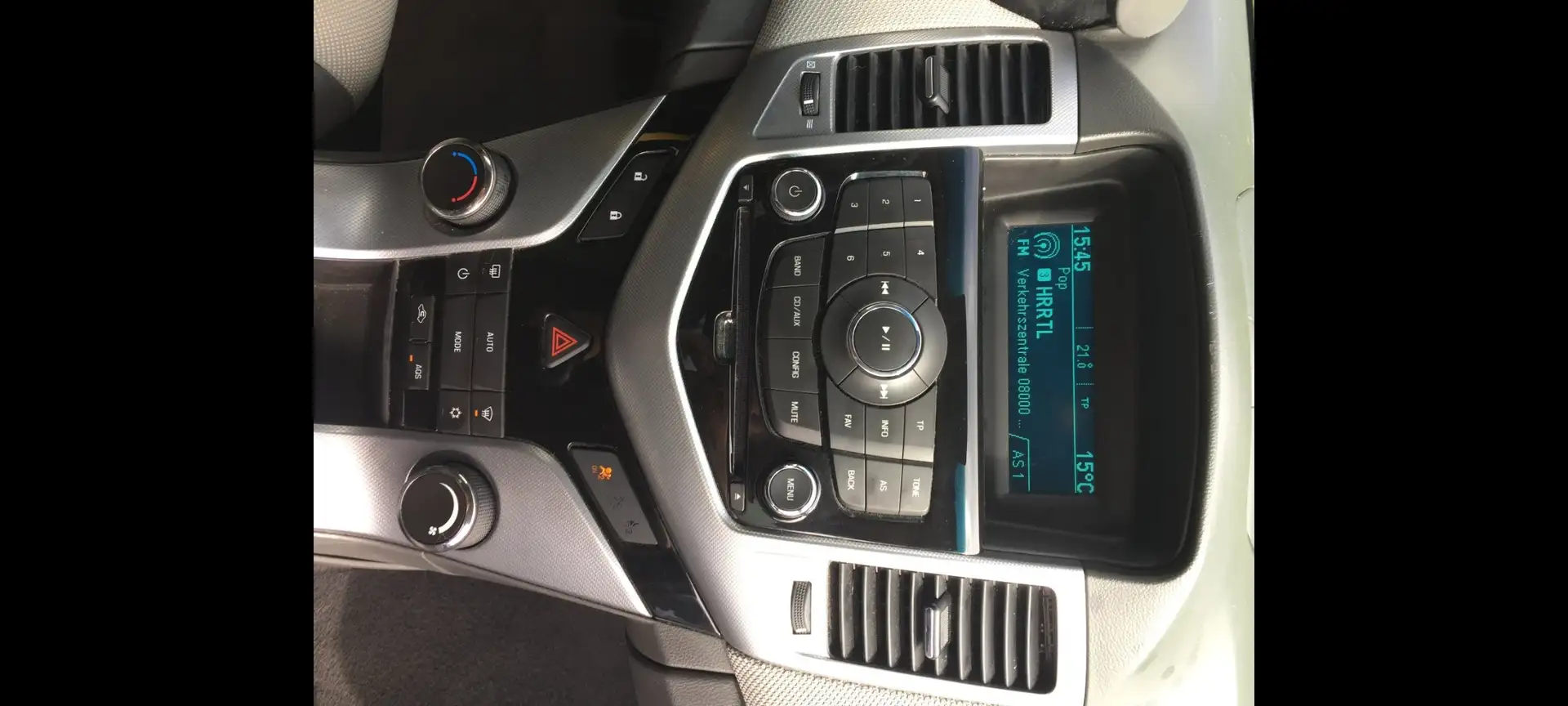 Vehicle image, number 7