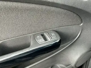 Miniatúra fotky vozidla, číslo 16