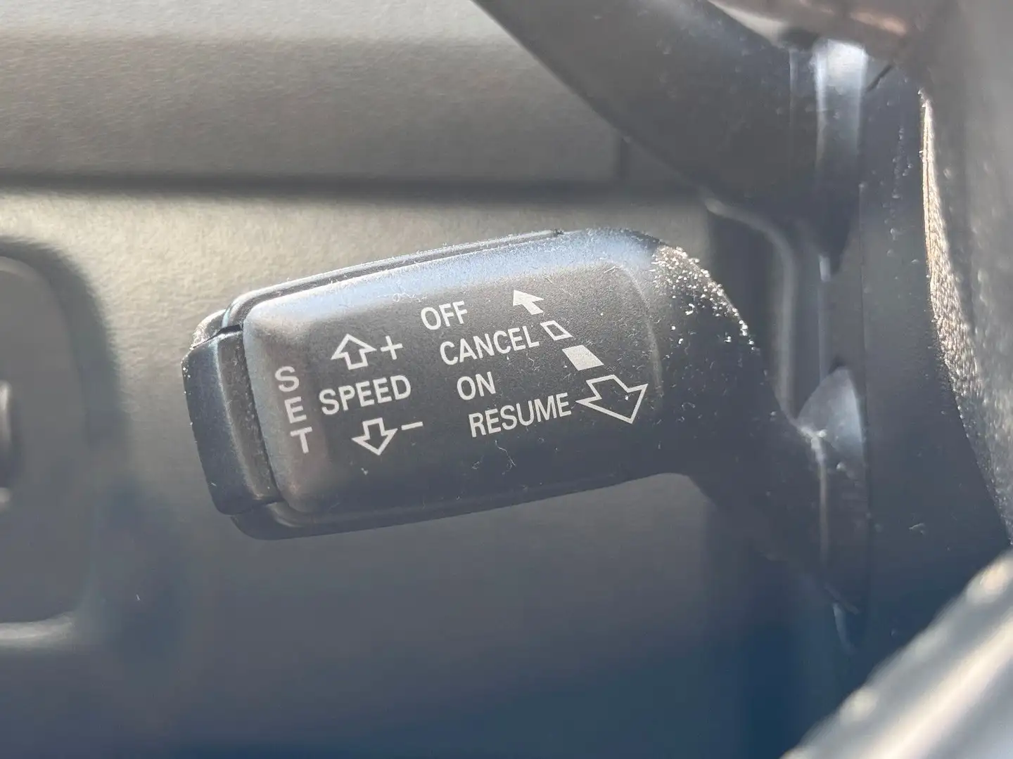 Vehicle image, number 13