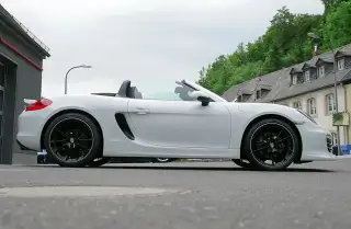 Vehicle image thumbnail, number 16