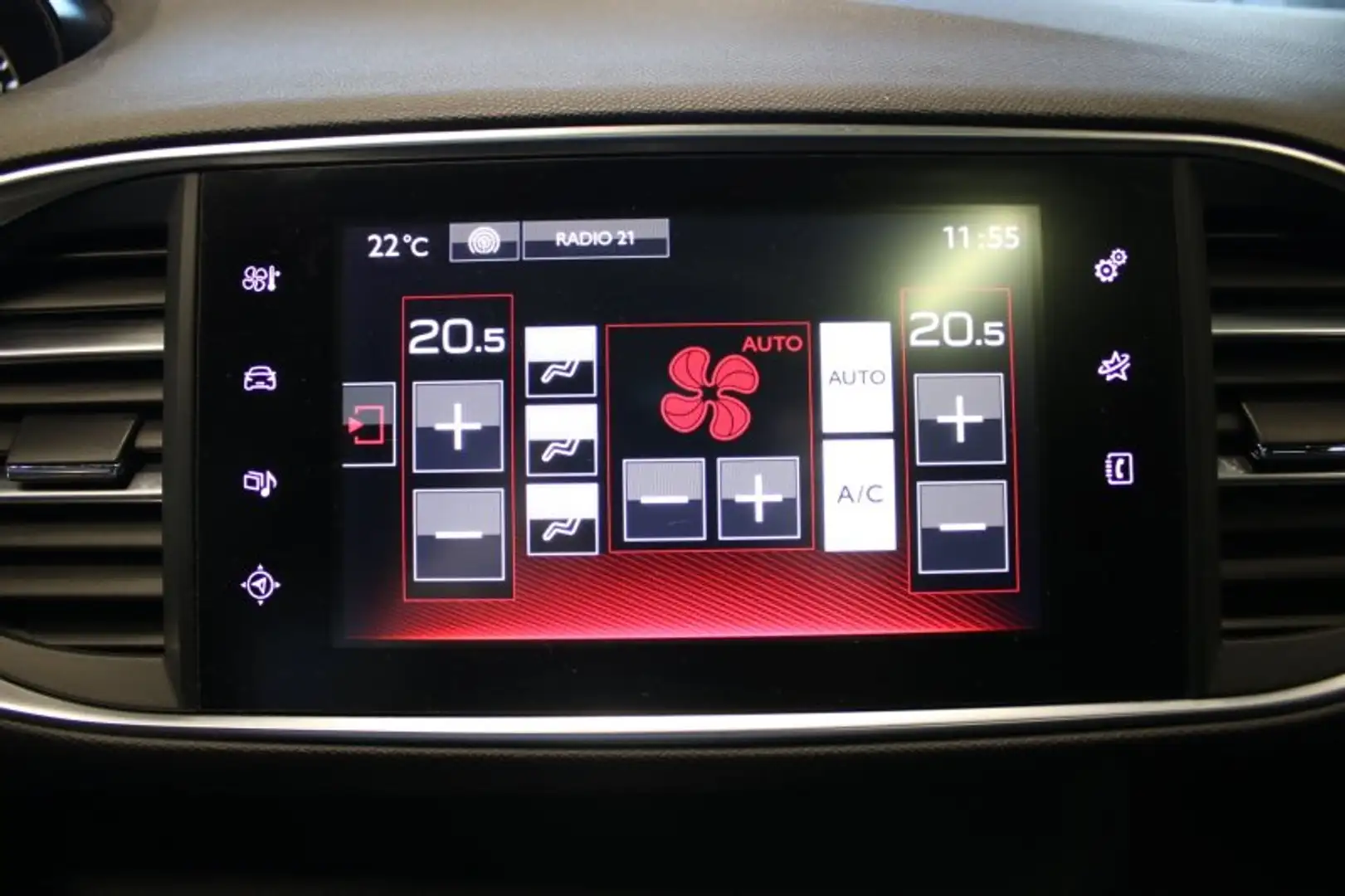 Vehicle image, number 18