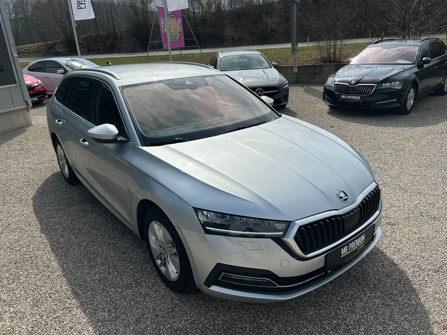 Vehicle image, number 7