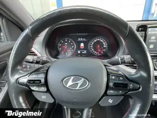 Vehicle image thumbnail, number 8
