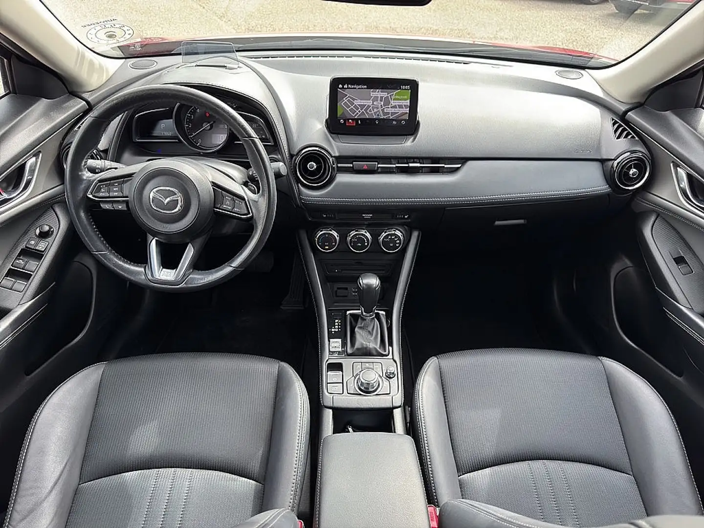 Vehicle image, number 8