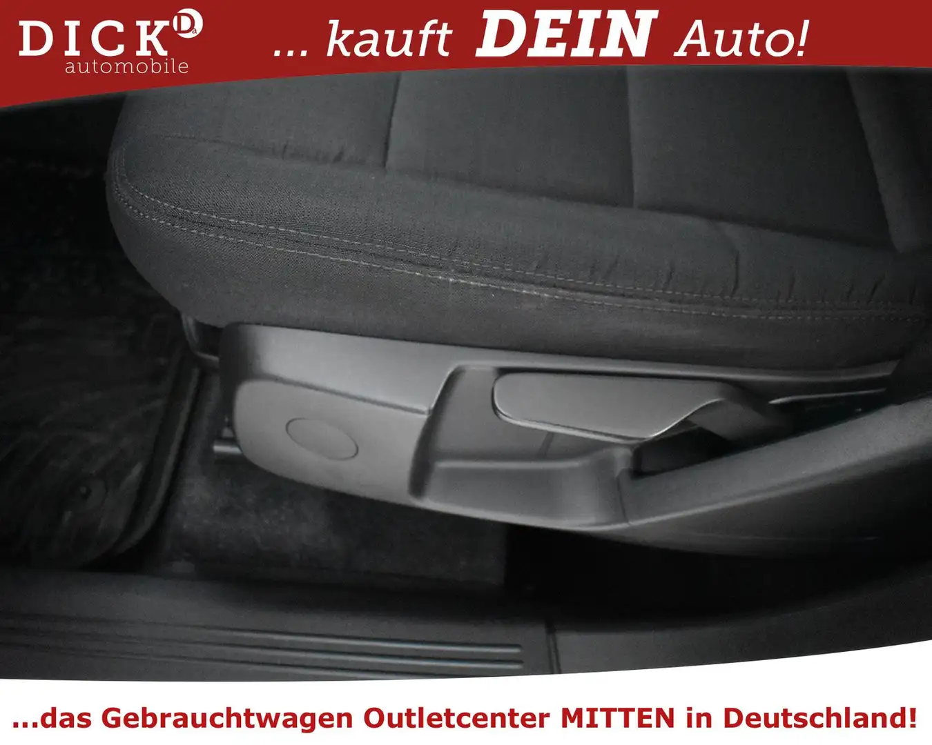 Vehicle image, number 17