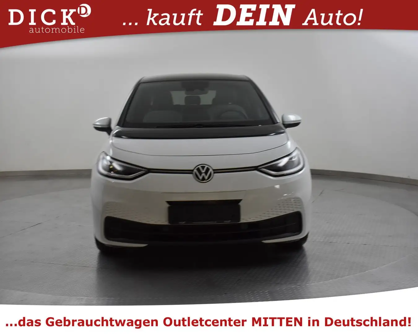 Vehicle image, number 3