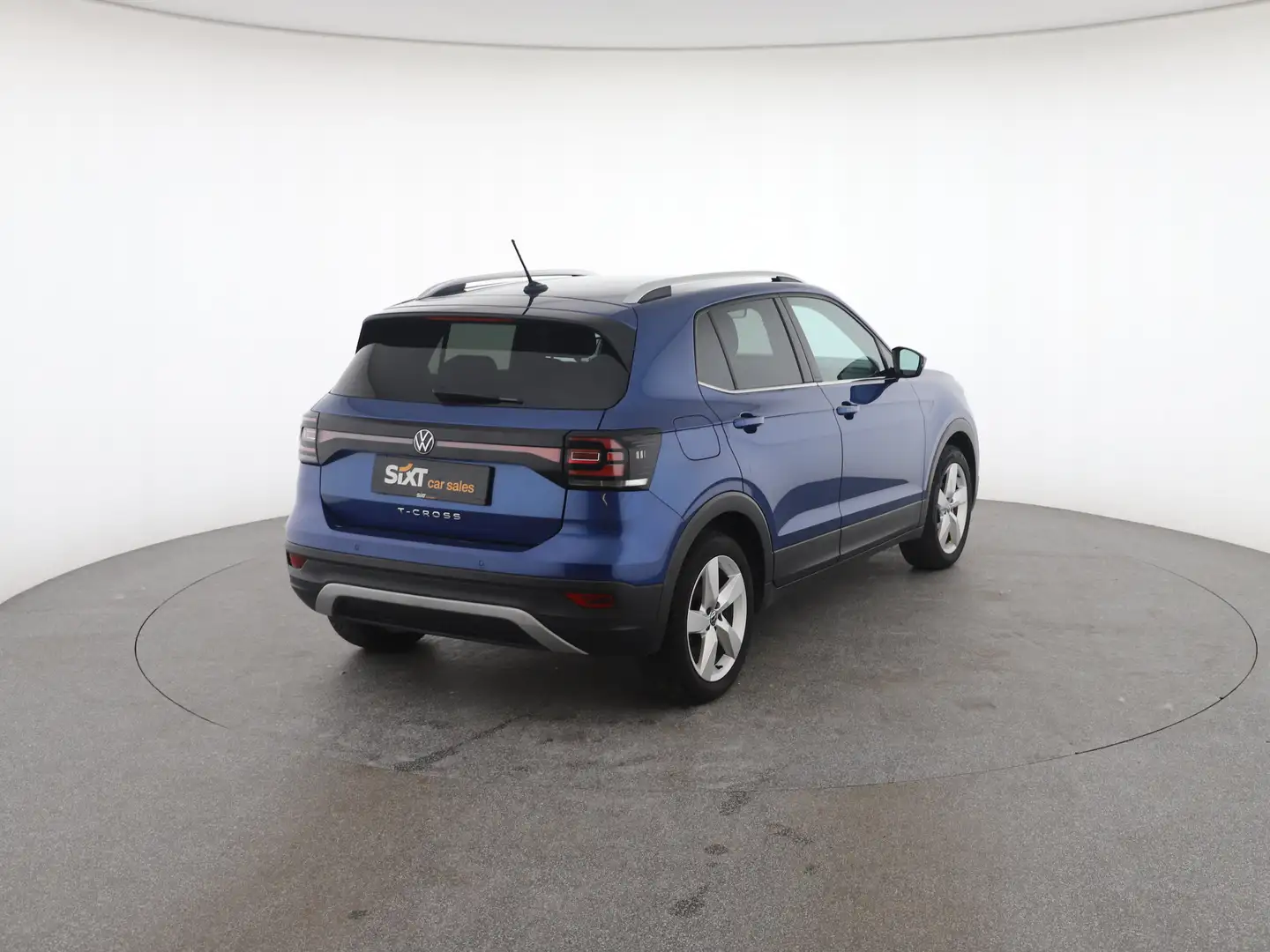 Vehicle image, number 5