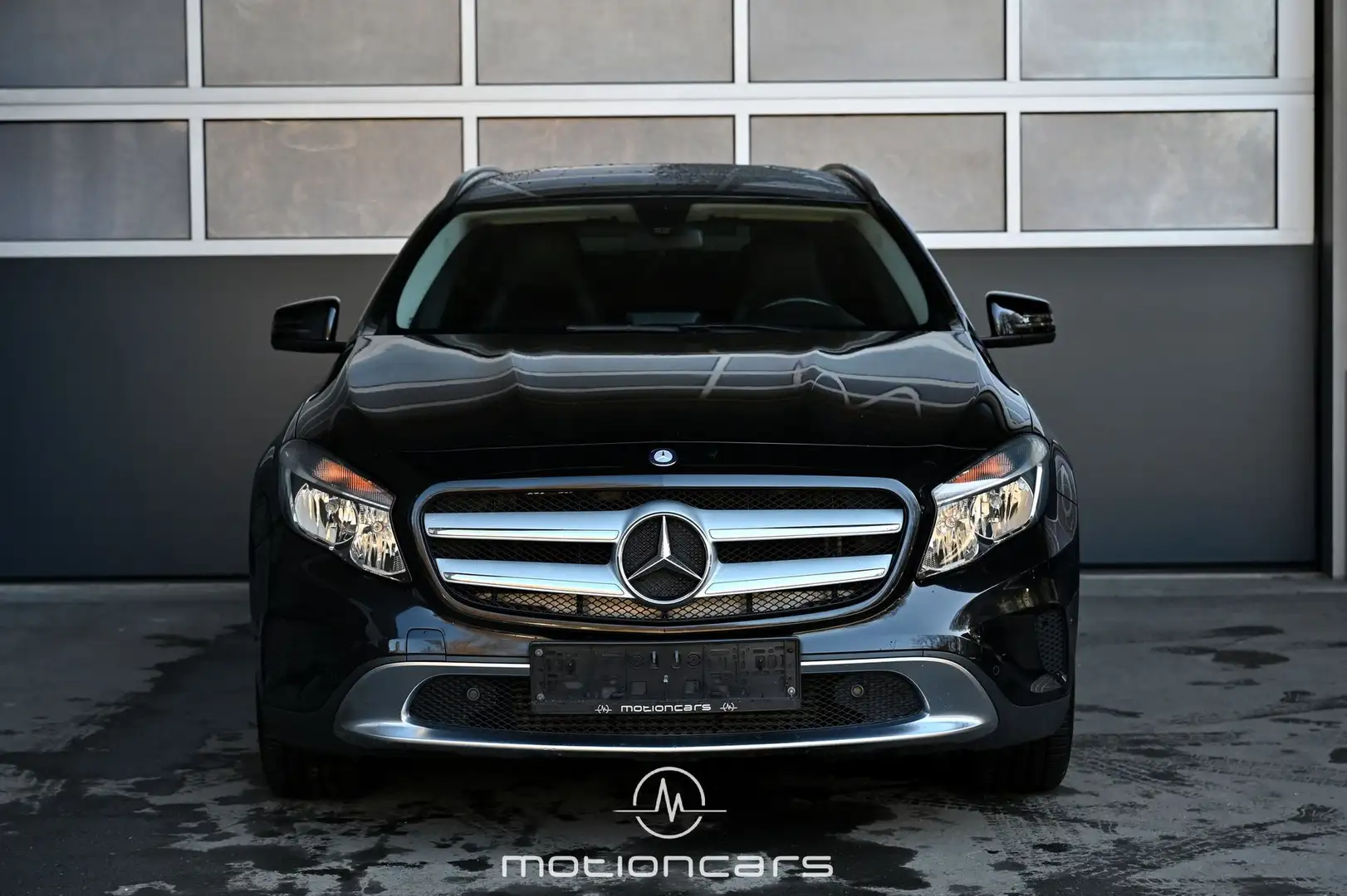 Vehicle image, number 3