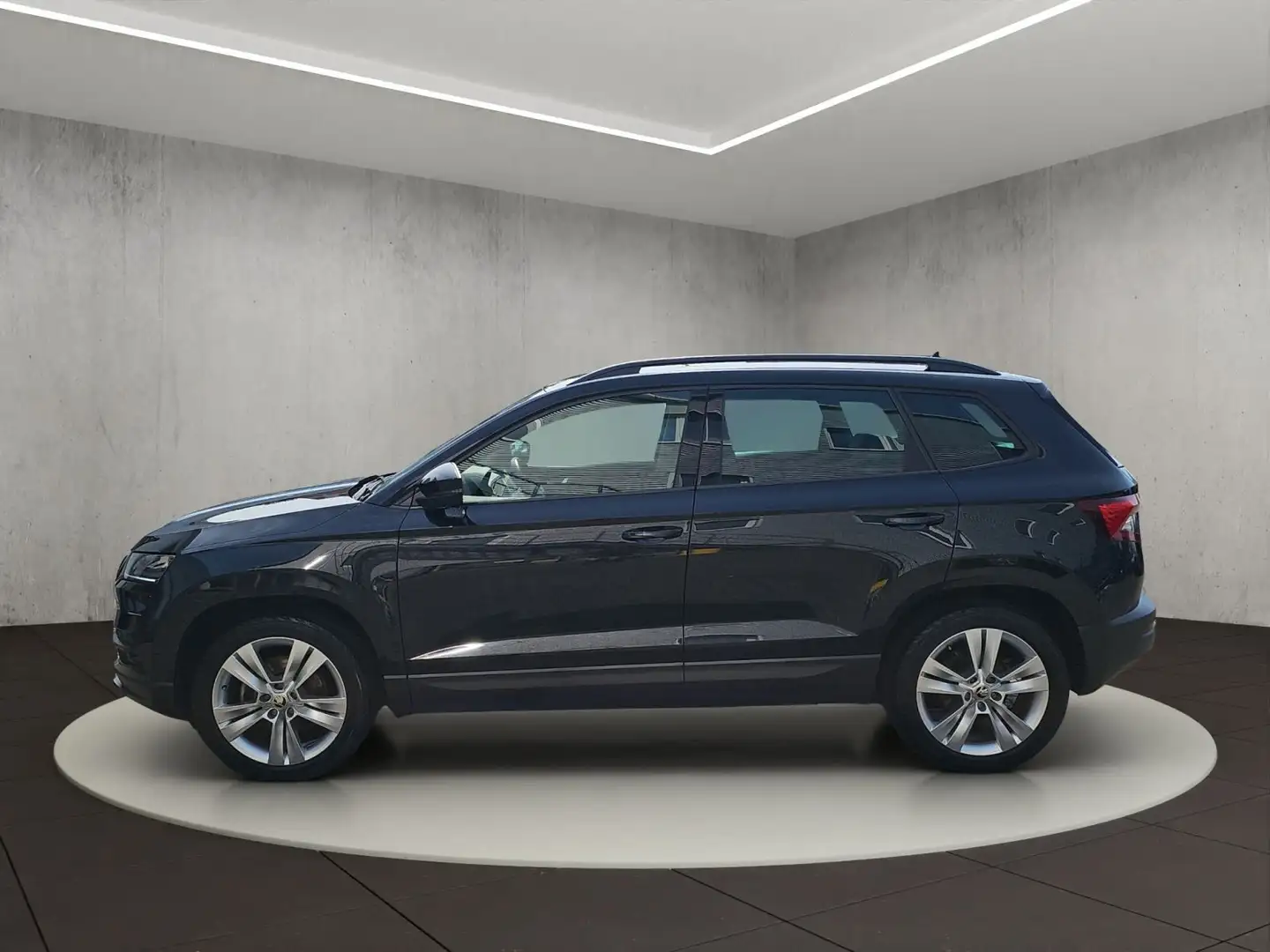 Vehicle image, number 2