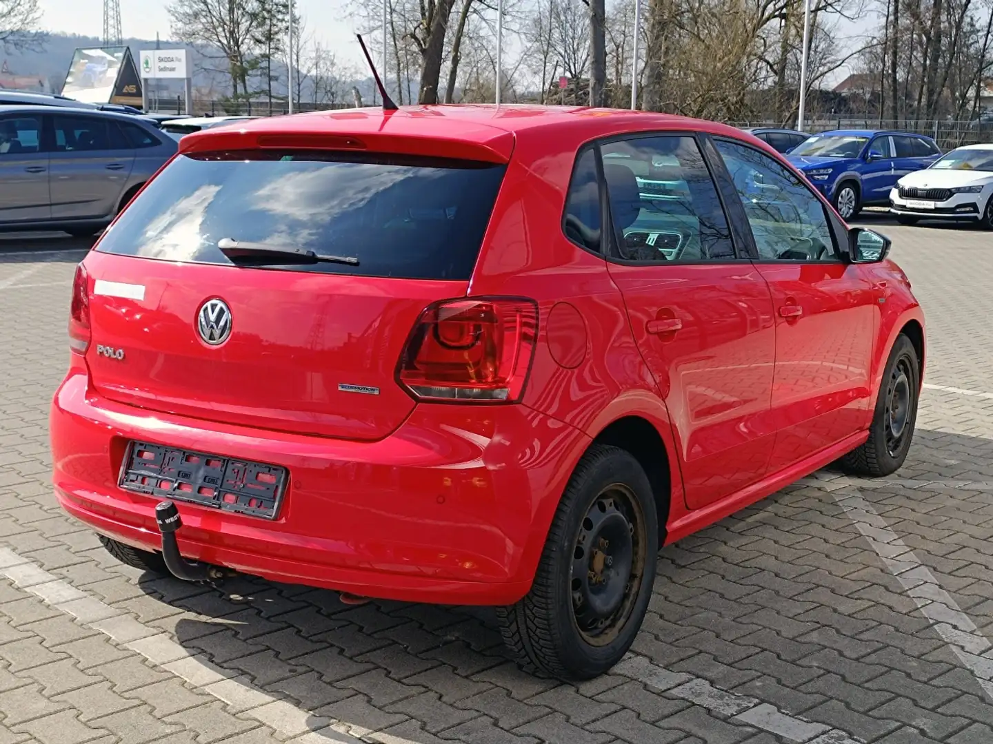 Vehicle image, number 3