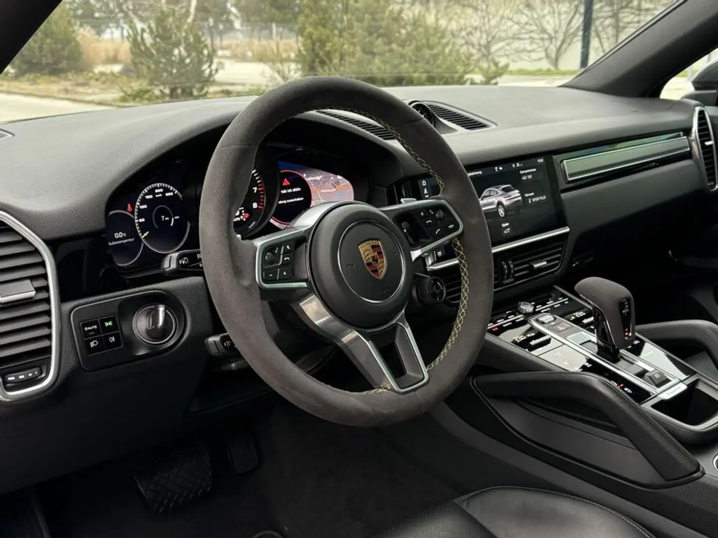 Vehicle image, number 2