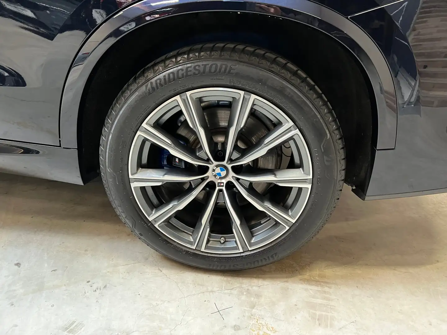 Vehicle image, number 7
