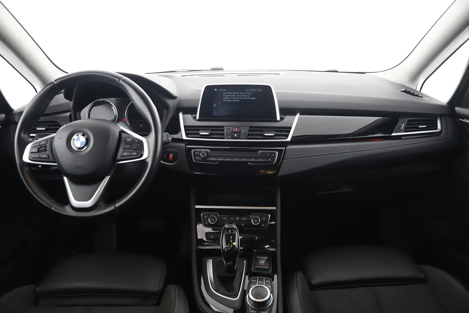 Vehicle image, number 9