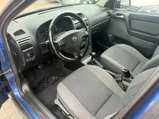 Vehicle image thumbnail, number 8