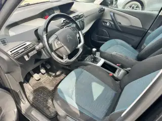 Vehicle image thumbnail, number 7