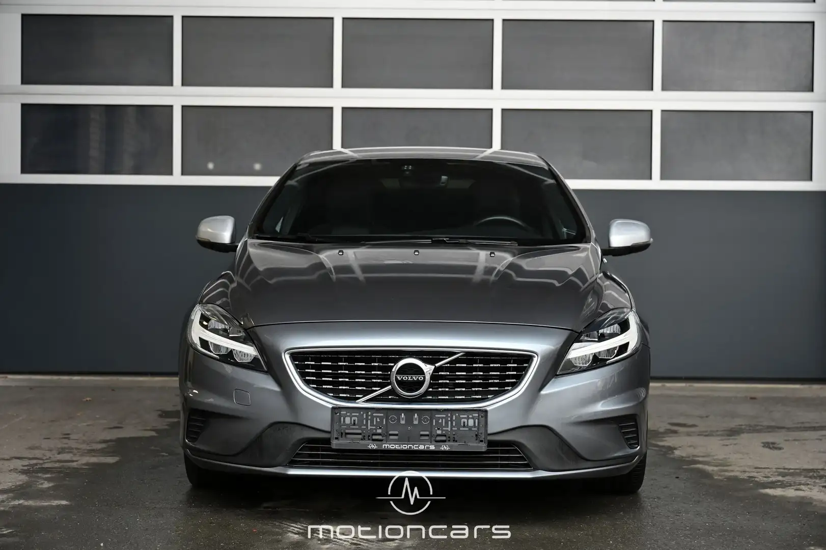 Vehicle image, number 3