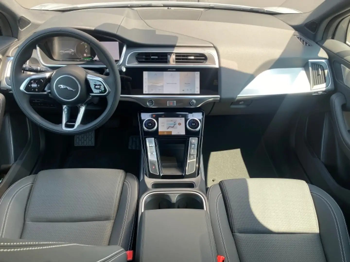 Vehicle image, number 7
