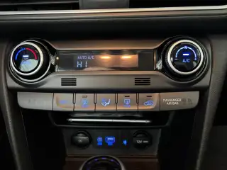 Vehicle image thumbnail, number 15