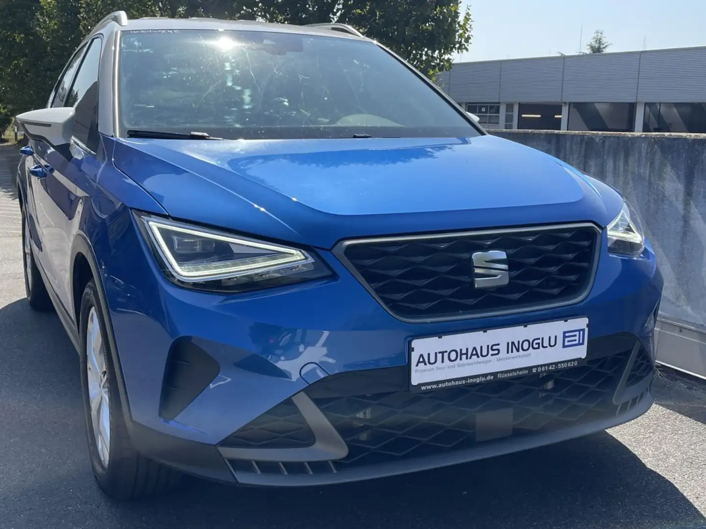 Vehicle image, number 3