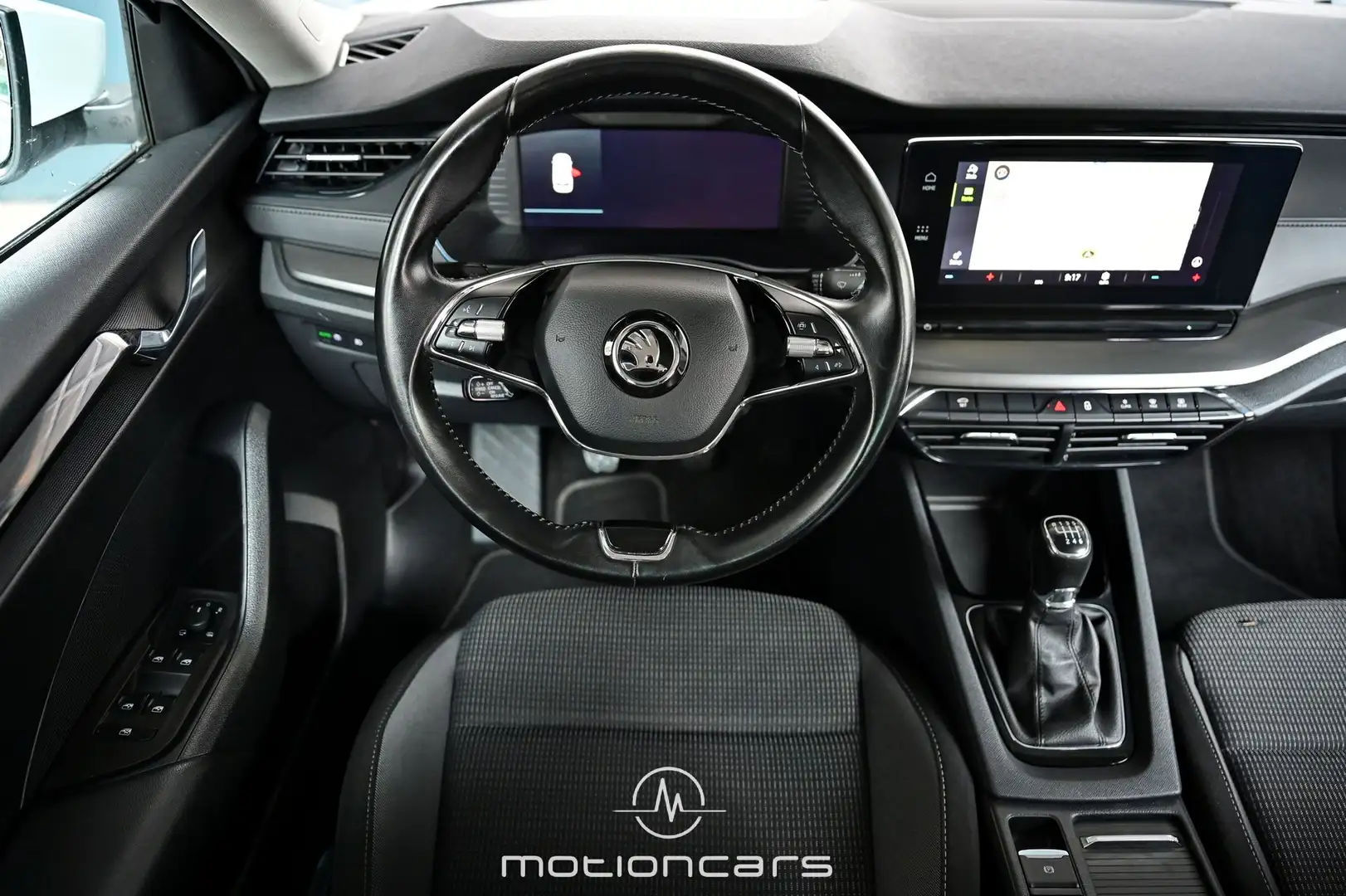 Vehicle image, number 9