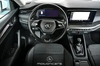 Vehicle image thumbnail, number 9