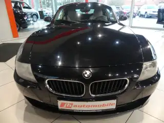 Vehicle image thumbnail, number 4