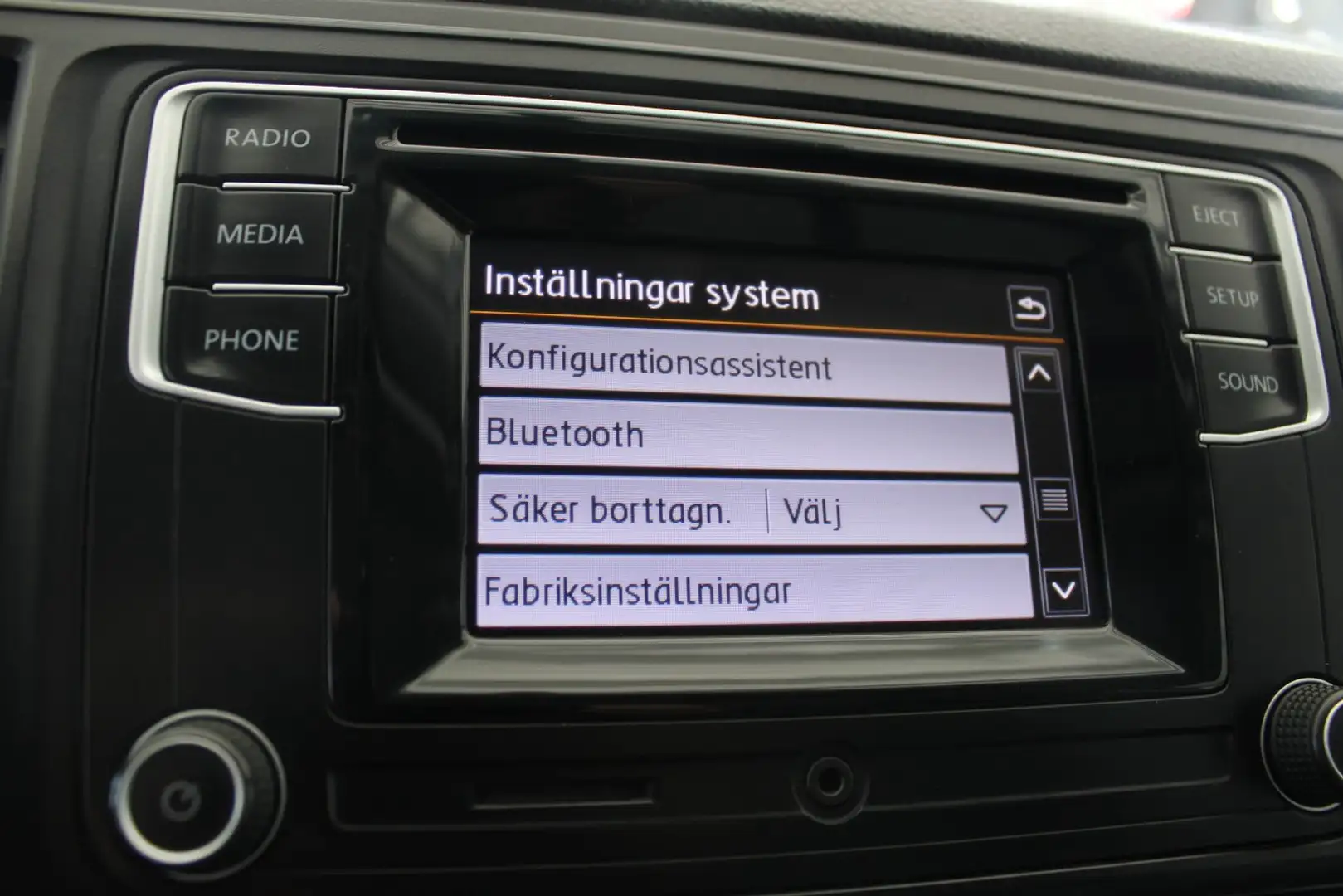 Vehicle image, number 15