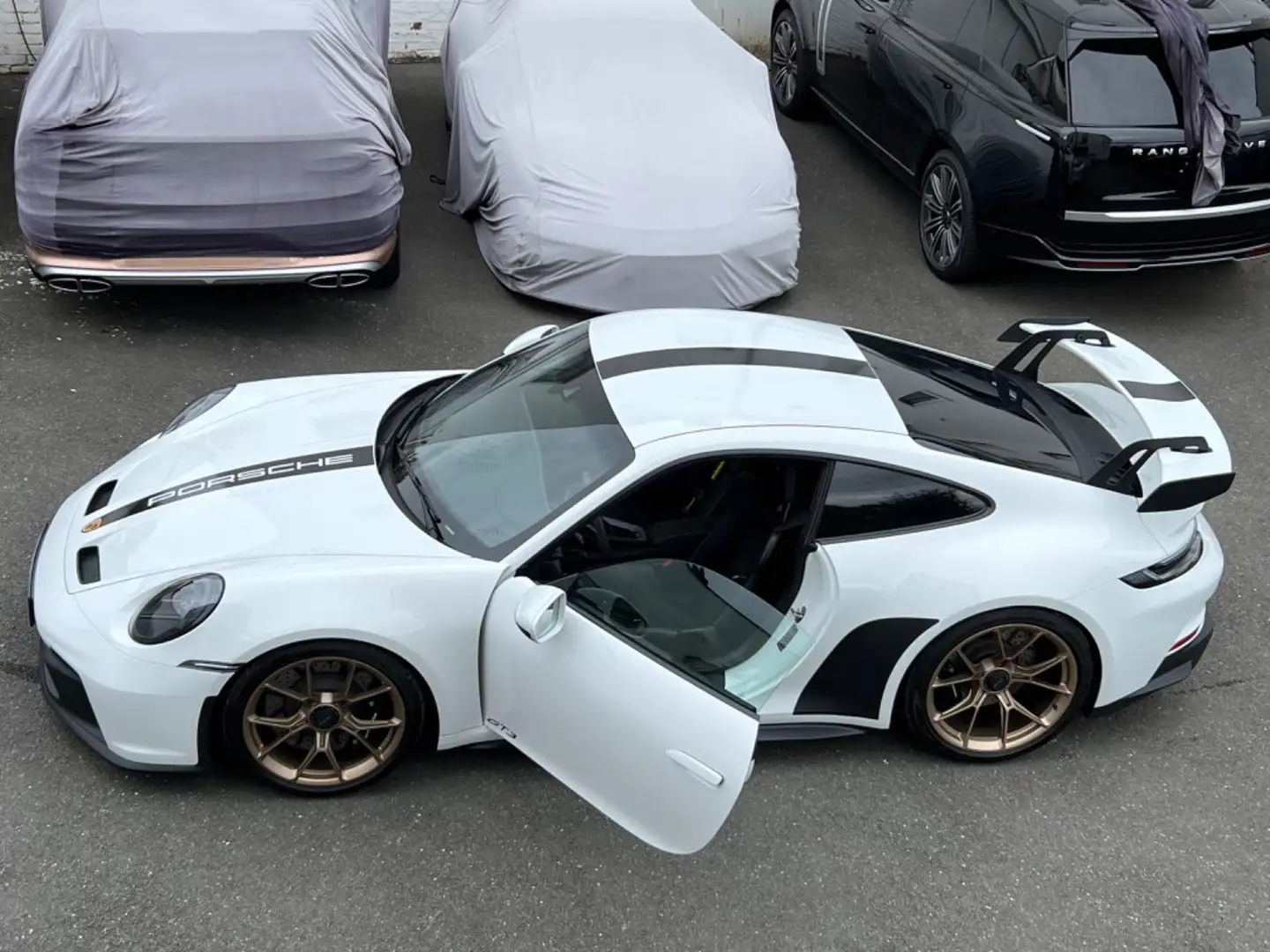 Vehicle image, number 1