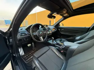 Vehicle image thumbnail, number 8