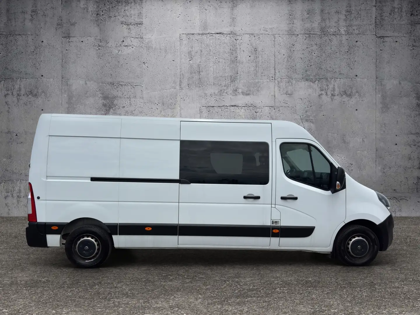Vehicle image, number 7
