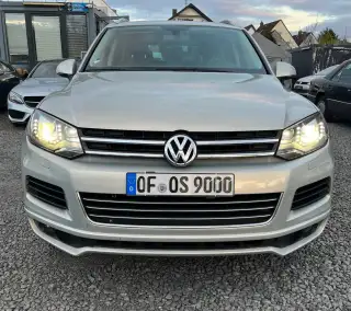 Vehicle image thumbnail, number 3