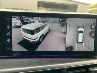 Vehicle image thumbnail, number 13