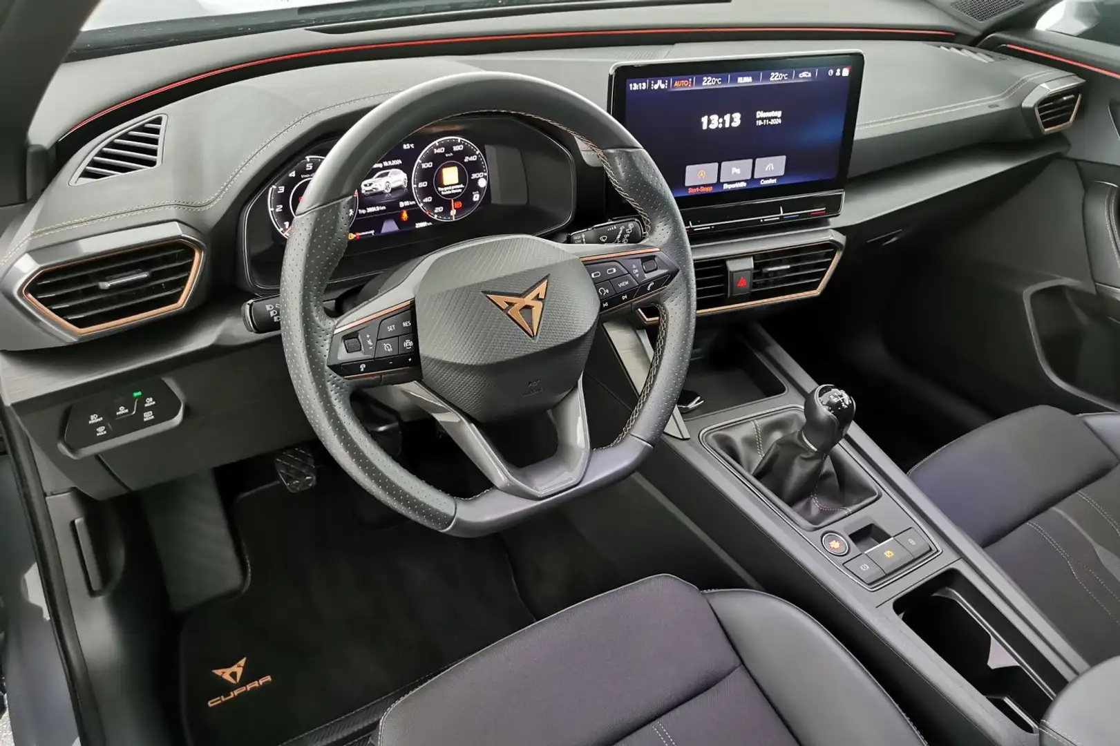 Vehicle image, number 8