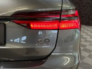 Vehicle image thumbnail, number 9