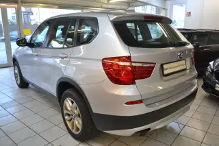 Vehicle image thumbnail, number 5