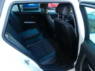 Vehicle image thumbnail, number 11