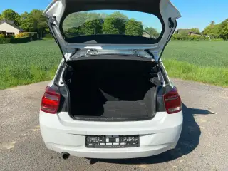 Vehicle image thumbnail, number 5