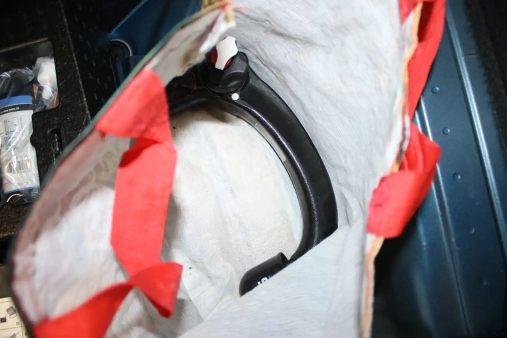 Vehicle image, number 8