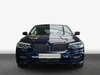 Vehicle image thumbnail, number 3