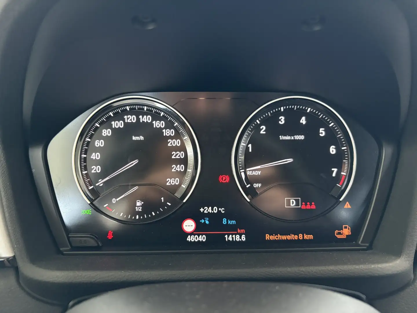 Vehicle image, number 13