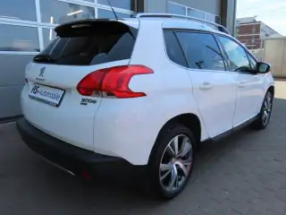Vehicle image thumbnail, number 6
