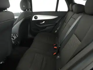 Vehicle image thumbnail, number 4