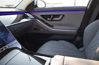 Vehicle image thumbnail, number 9