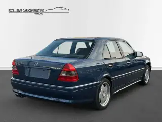 Vehicle image thumbnail, number 6