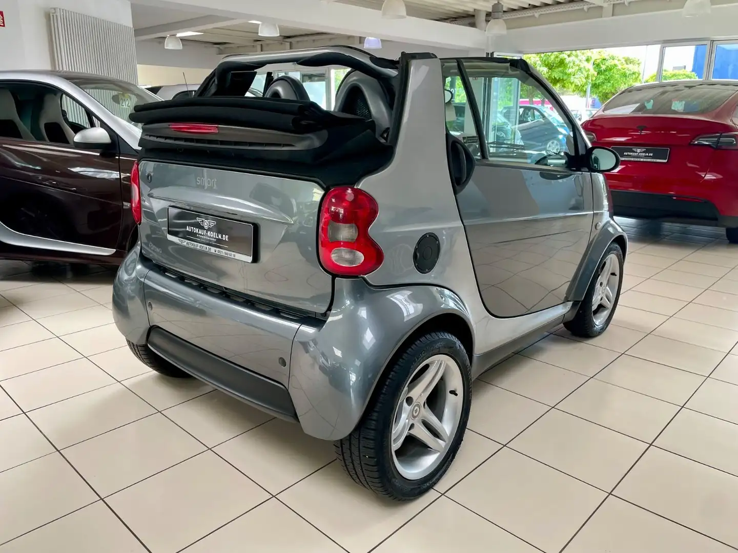 Vehicle image, number 5