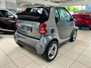 Vehicle image thumbnail, number 5